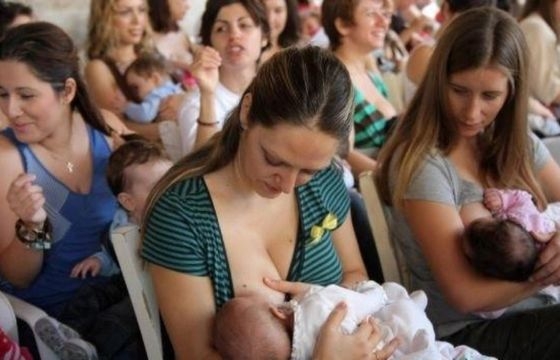 Επανέρχεται ο Πανελλήνιος Ταυτόχρονος Δημόσιος Θηλασμός και στον Έβρο